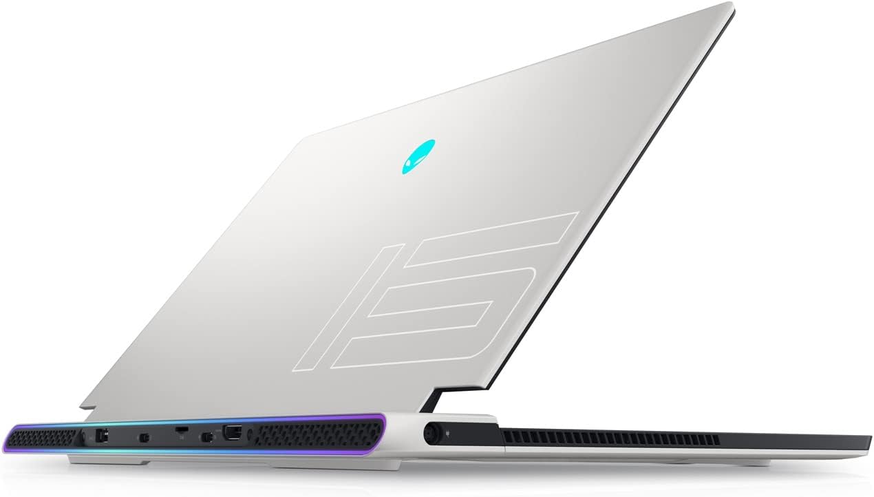 Alienware X15 R2 - QHD - i7-12700H - 16GB RAM - RTX 3070Ti - 512GB SSD - Lunar Light