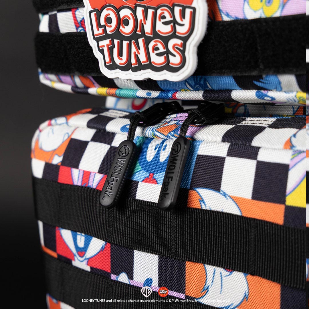 35L Backpack Looney Tunes (SALE)