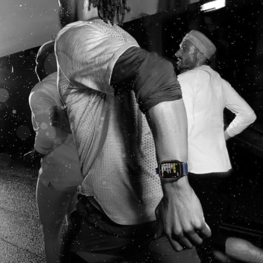 Apple Watch Series 10 (GPS) 46mm Jet Black Aluminum w/ Ink Sport Loop