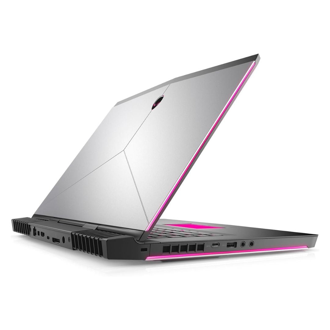 Alienware 15 R3 – 15.6" FHD – i7-7700HQ – 16GB RAM – GTX 1070 – 500GB SSD – Black