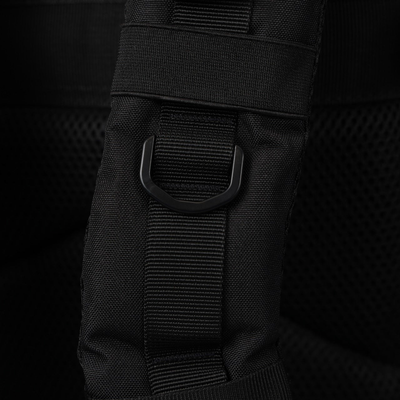 35L Backpack Nightshade