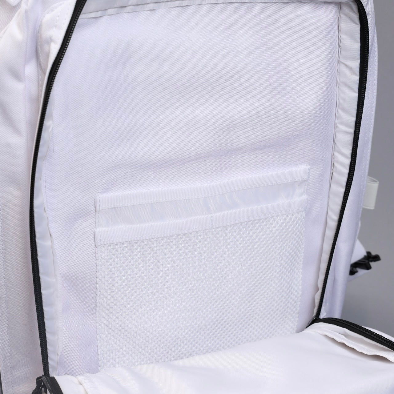 35L Backpack Polar White