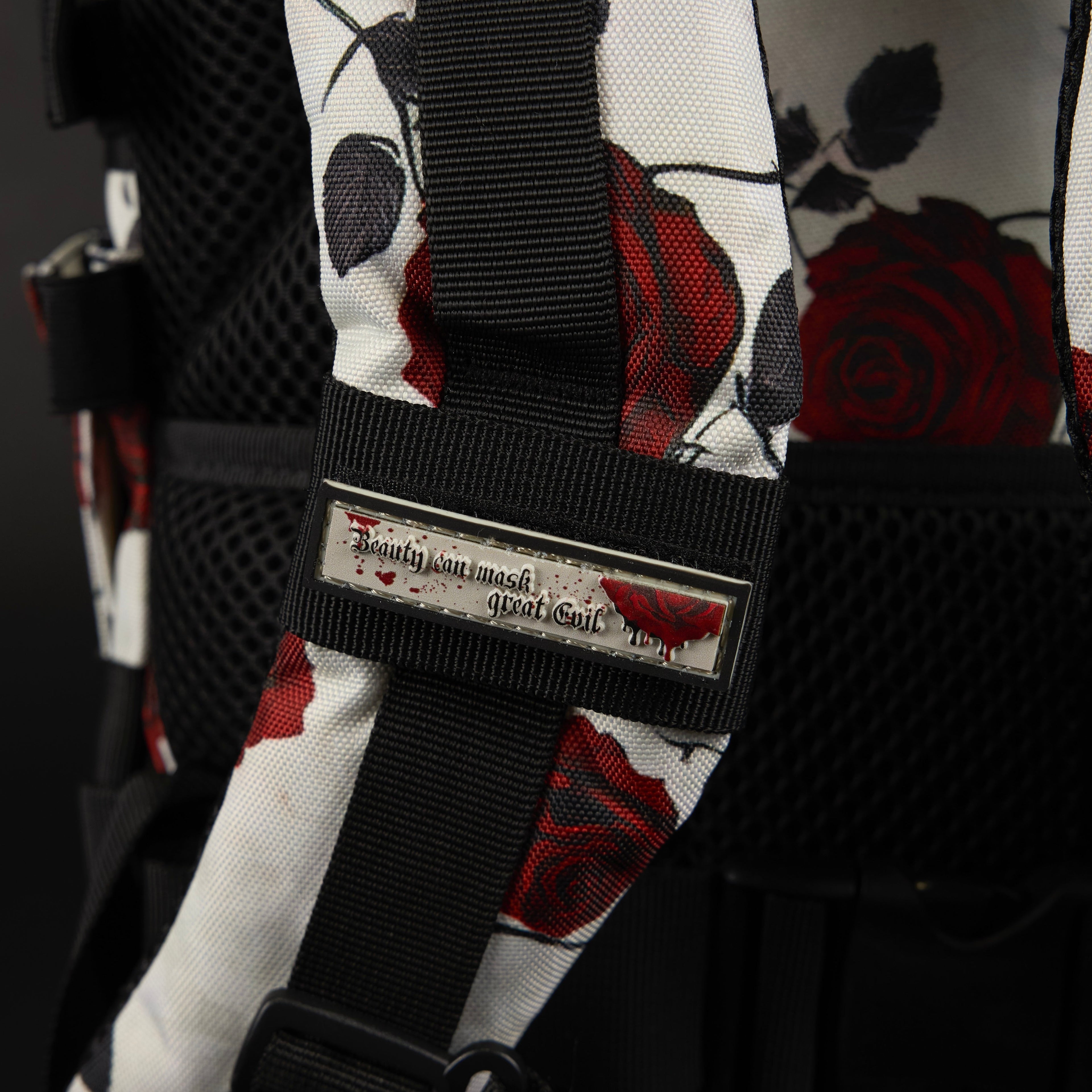 25L Backpack Deadly Bloom