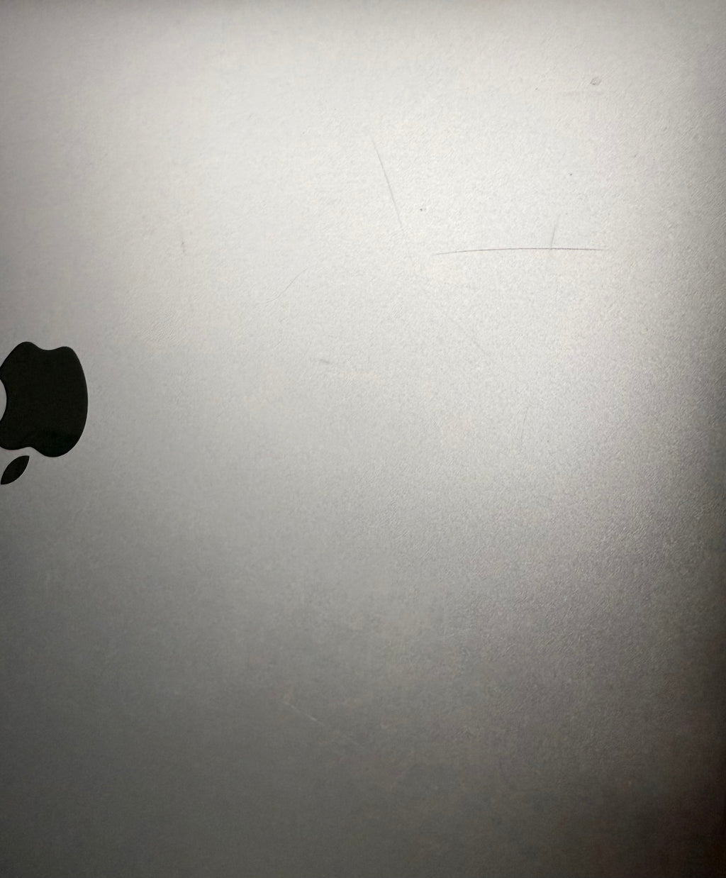 Apple MacBook Pro 14,3 A1707 i7-7700HQ 2.80GHz 16GB RAM 256GB SSD macOS Ventura