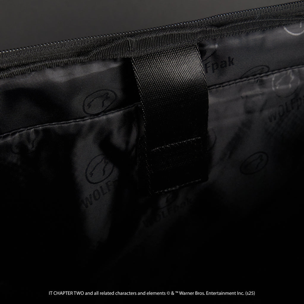 30L Perfect Duffle Bag IT Chapter 2