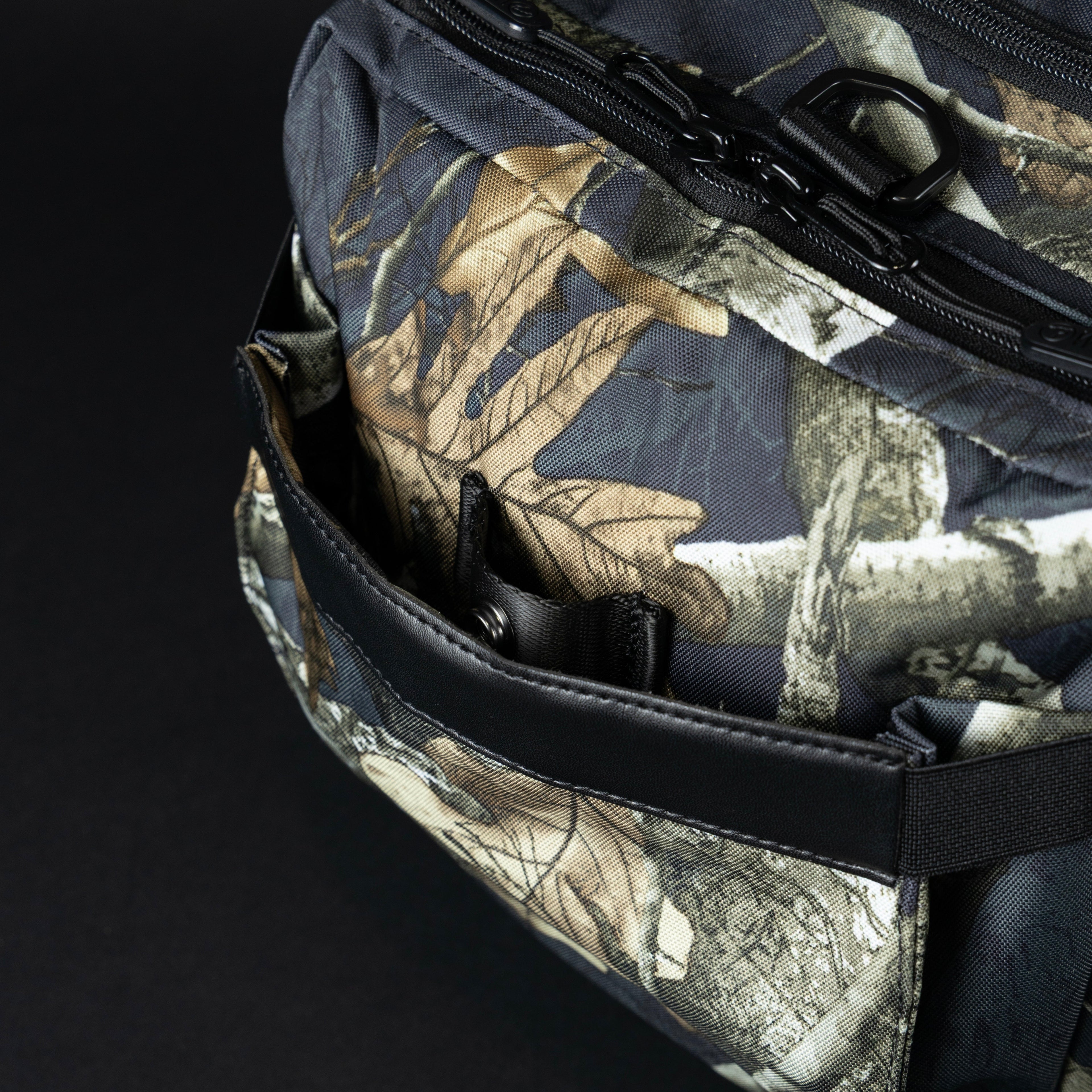 30L Perfect Duffle Bag Realtree Edge Black