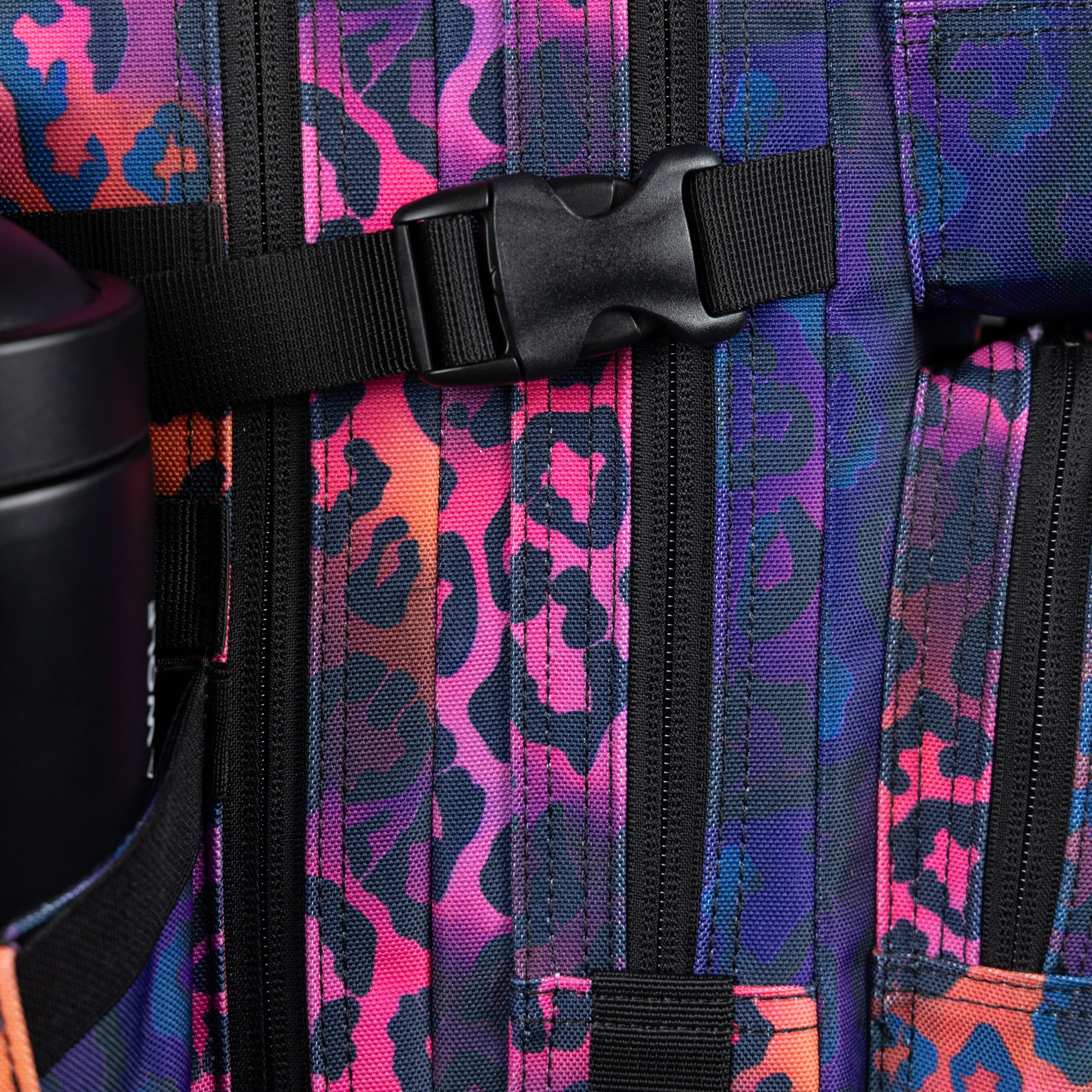 25L Backpack Neon Leopard