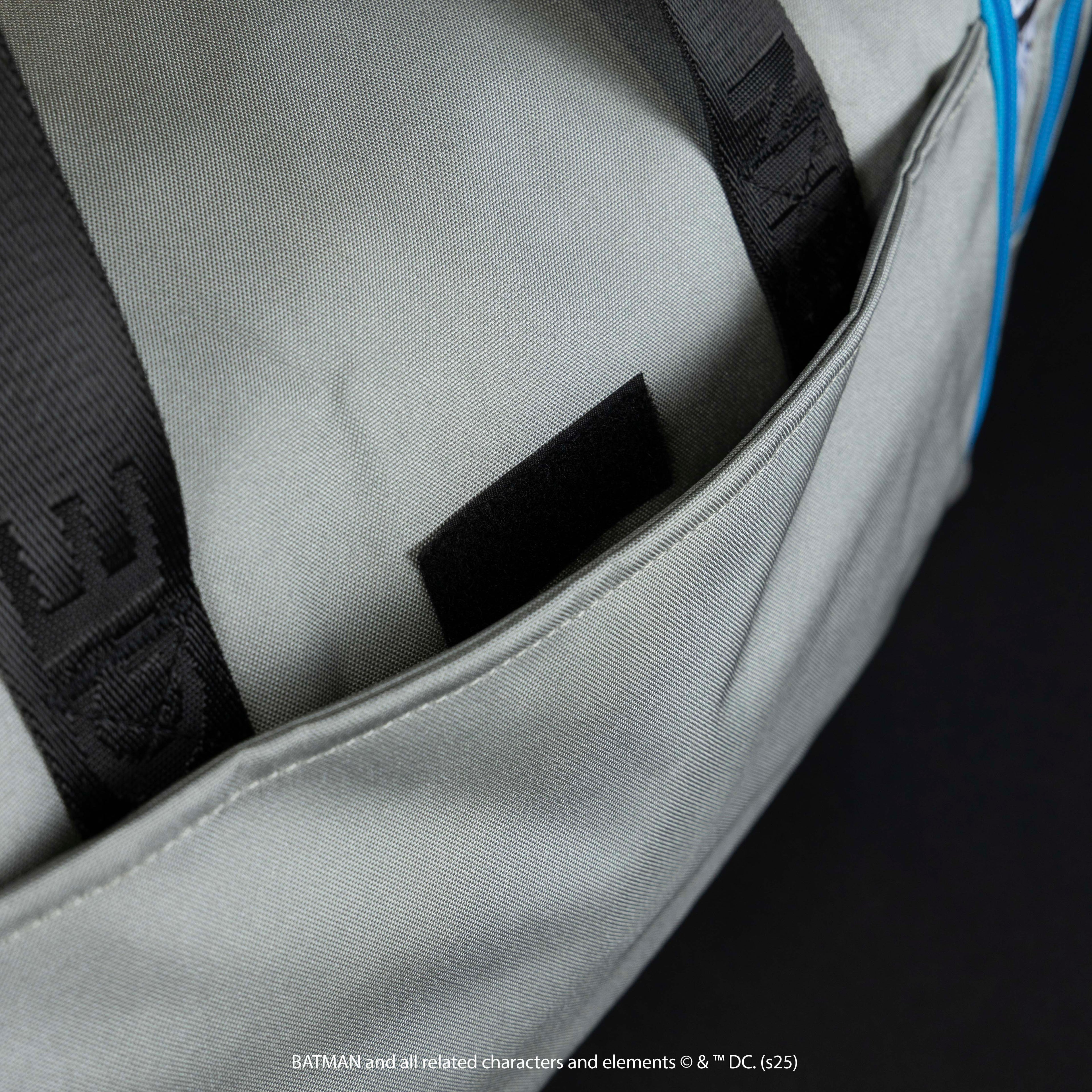 30L Perfect Duffle Bag Retro Batman (SALE)