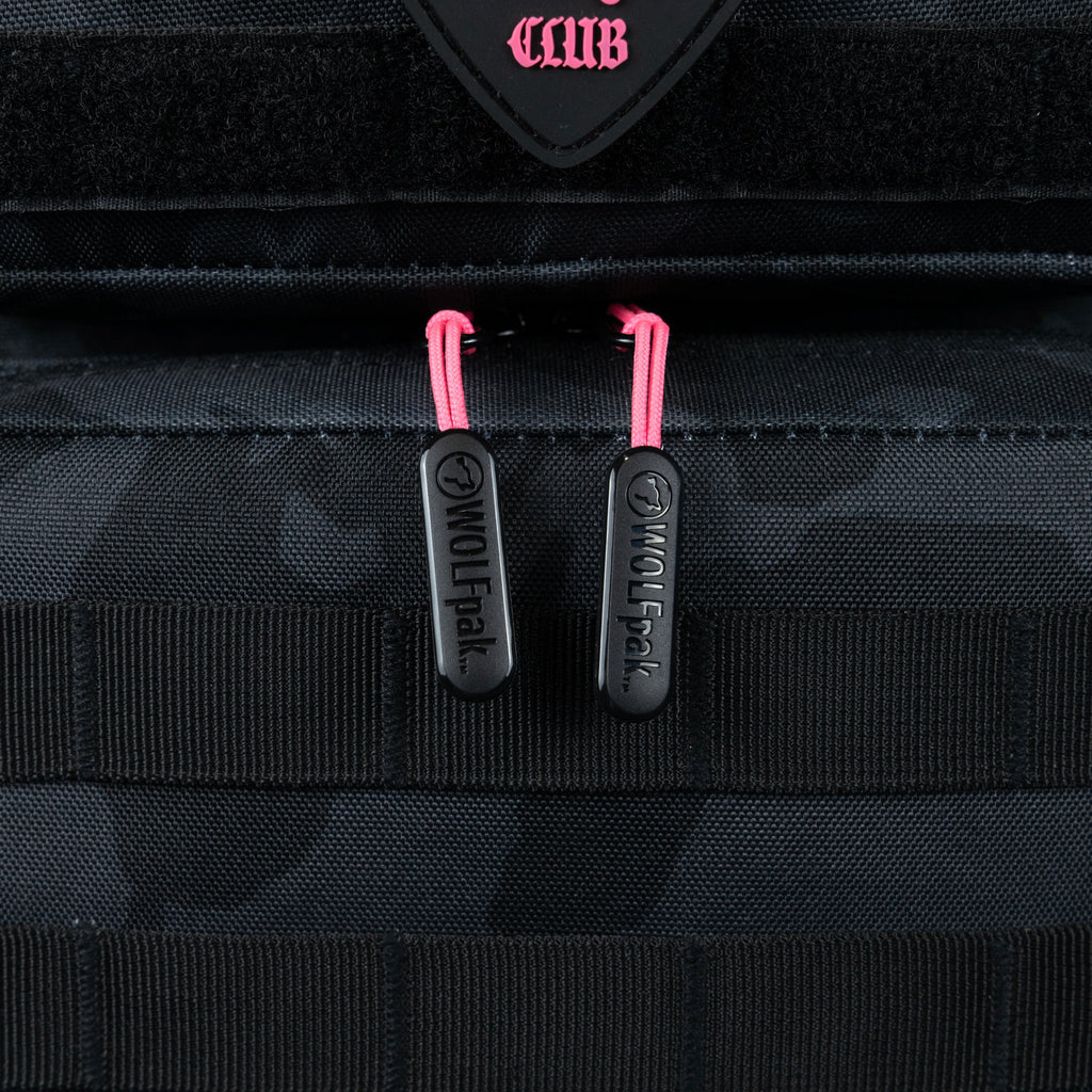 25L Backpack Black Hearts