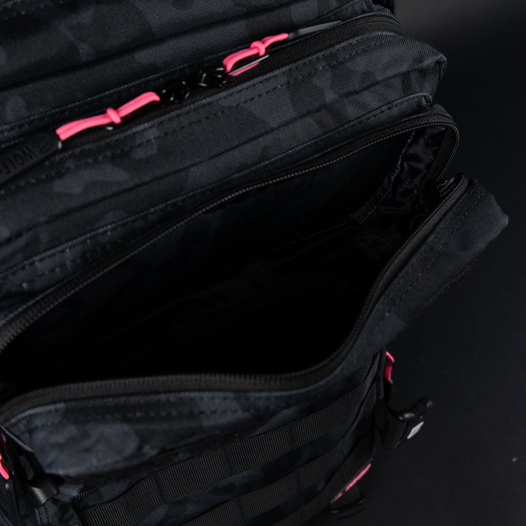 35L Backpack Black Hearts