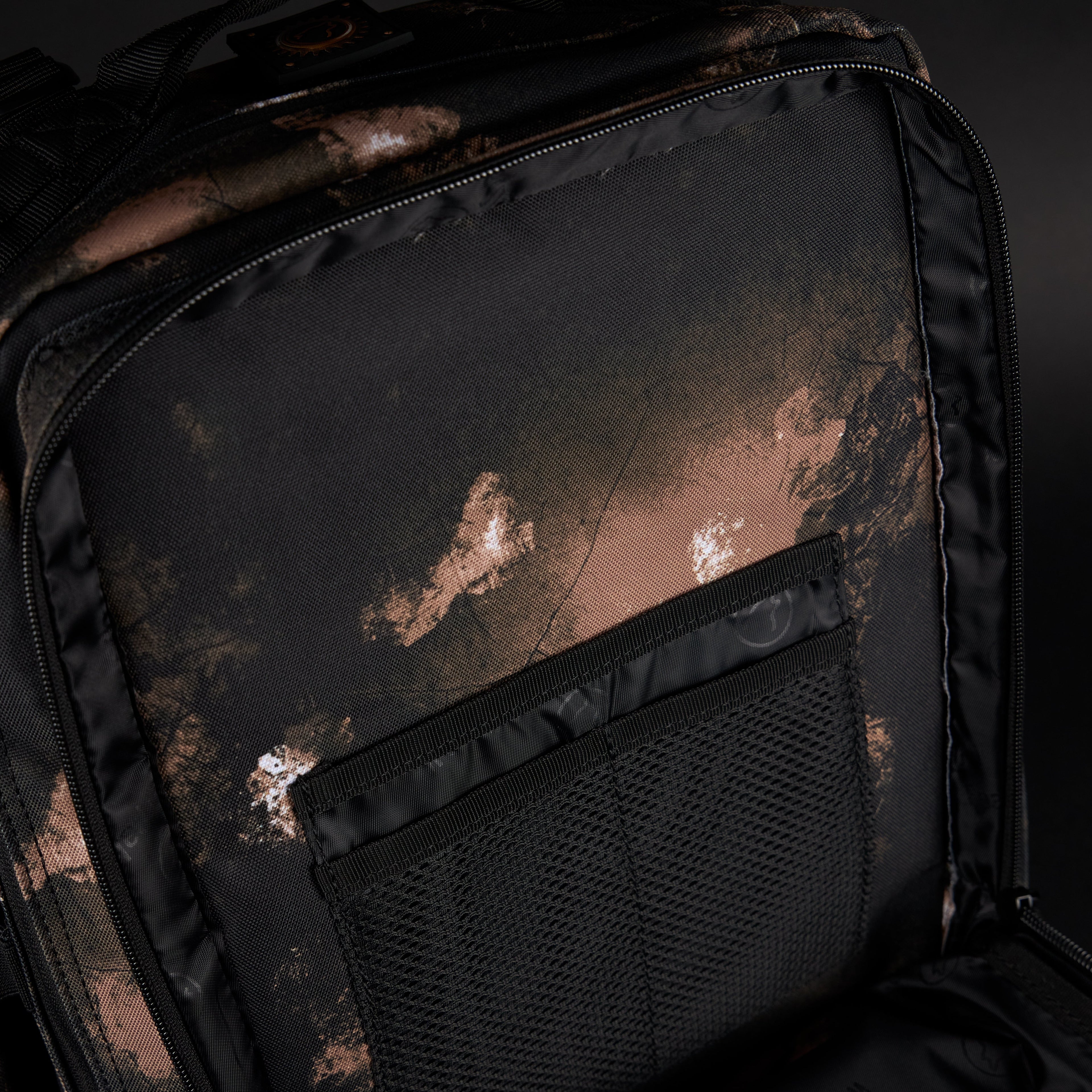 45L Backpack Black Steampunk