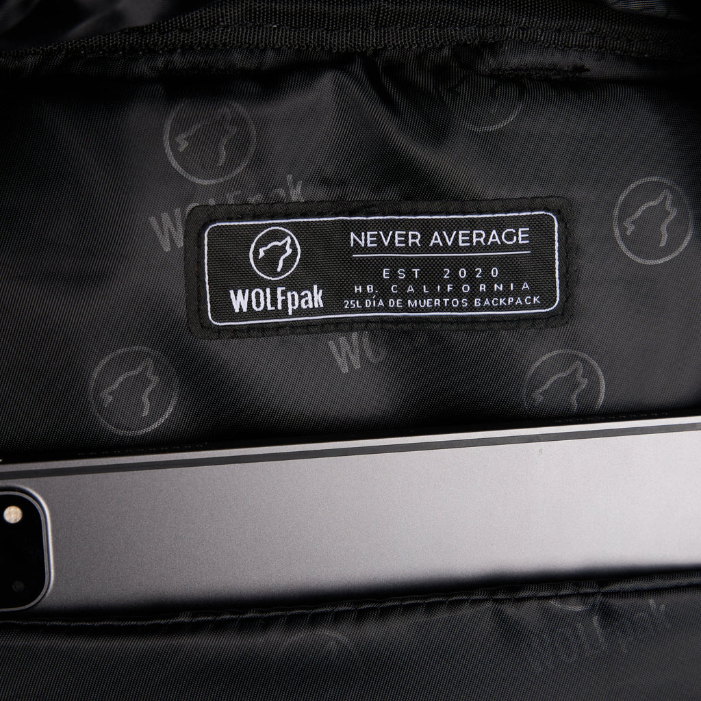 25L Backpack Día de Los Muertos