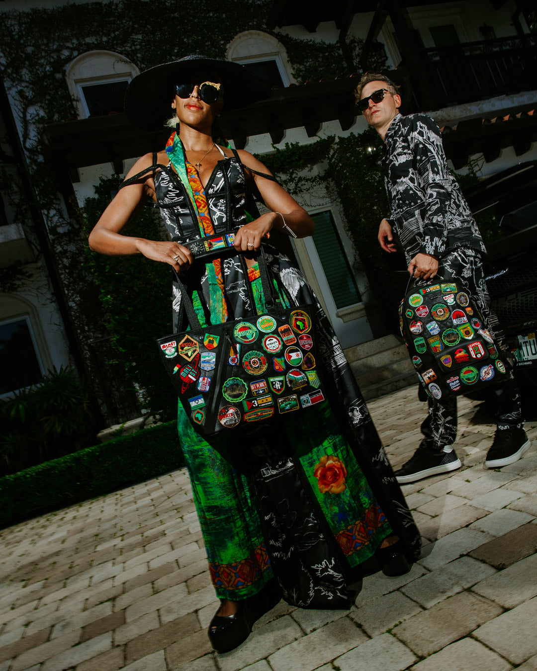 A.I. THE 54 (PATCHES OF AFRICA) CARGO TOTE