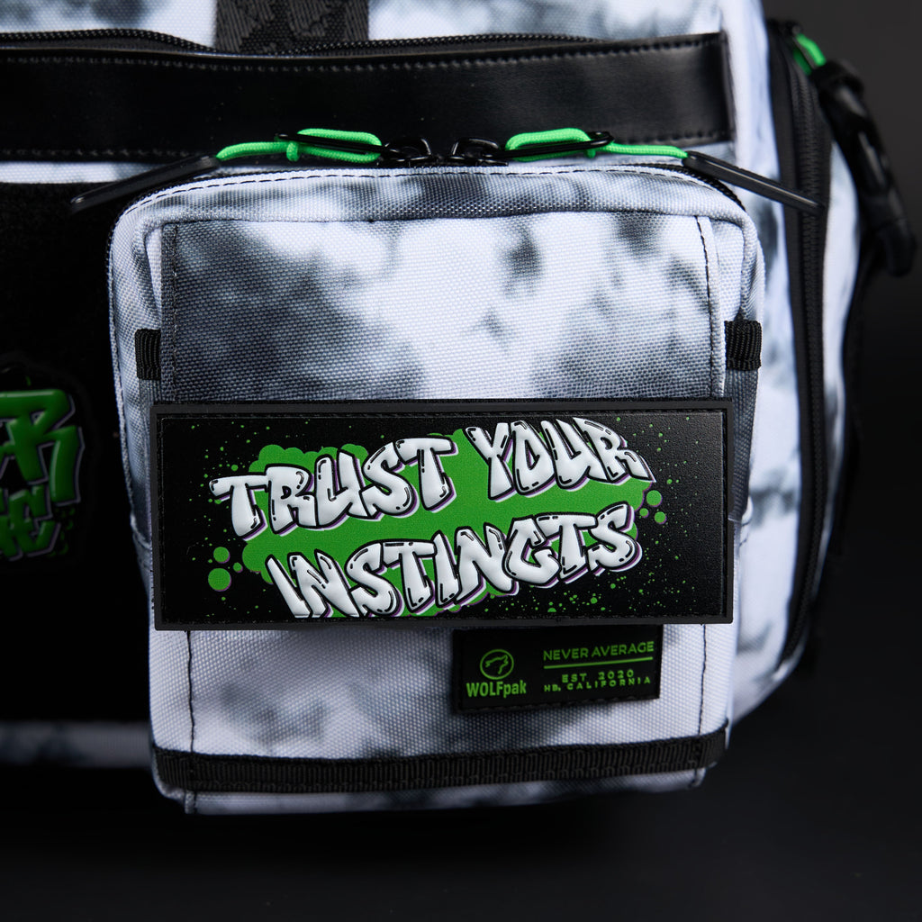 30L Perfect Duffle Bag Graffiti Green